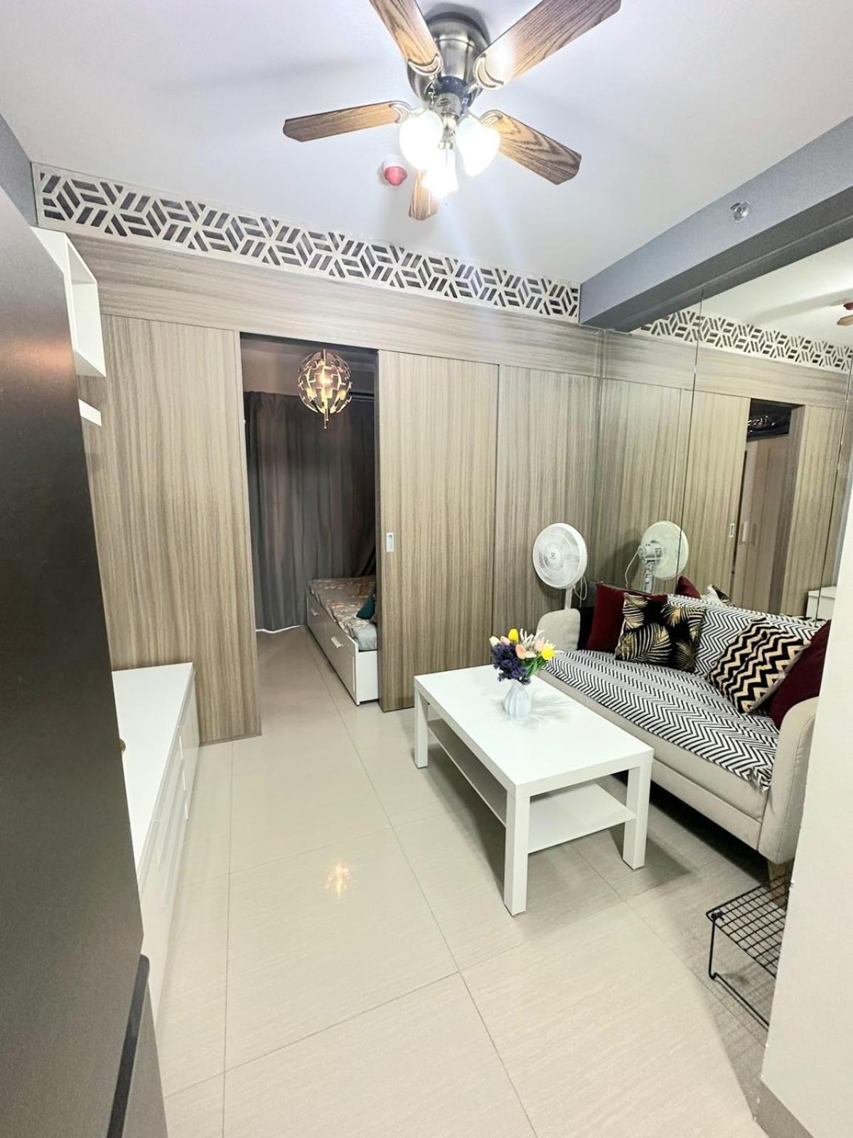 Fully Equipped 1Br Condo At Shore2 Near To Moa Manila Exterior photo
